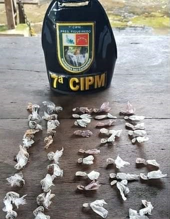 Foto do brasão da 7 CIPM