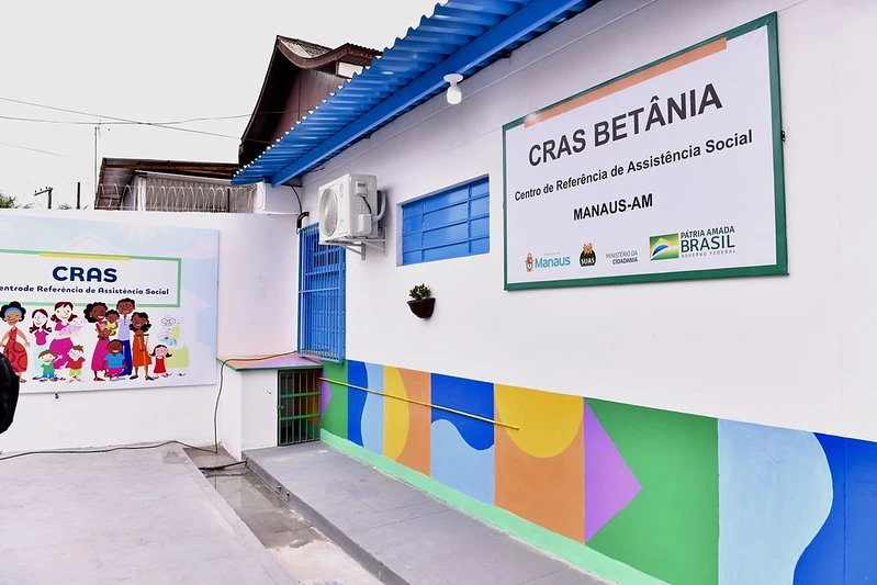 Serviço público de atualização do CadÚnico em Manaus