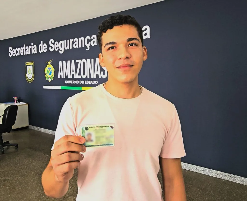 Atendimento para emissão de RG no Amazonas em unidade do PAC